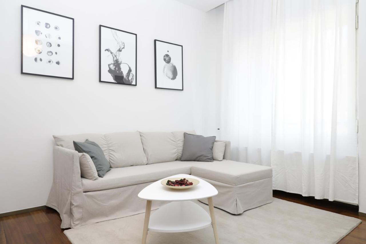 Hemeras Boutique Homes - 2 Luxury Apartments In The City Center Milán Exterior foto